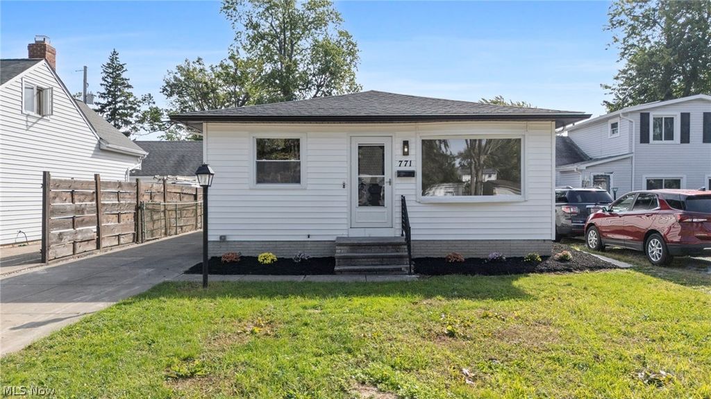 771 E 348th Street, Eastlake, OH 44095