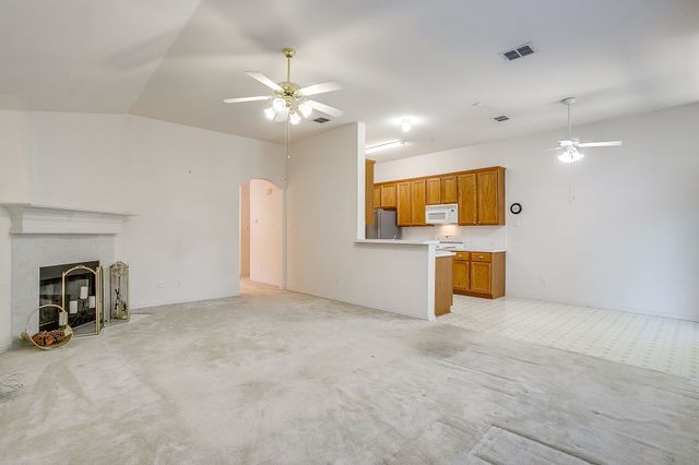 2742 Lakeside Drive, Burleson, TX 76028