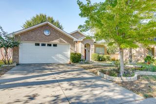 2742 Lakeside Drive, Burleson, TX 76028
