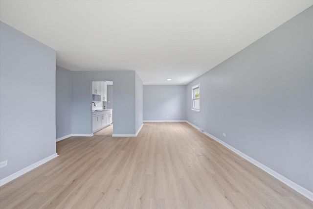 14018 S Finley Avenue, Robbins, IL 60472