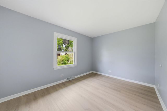 14018 S Finley Avenue, Robbins, IL 60472