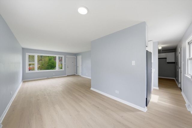 14018 S Finley Avenue, Robbins, IL 60472