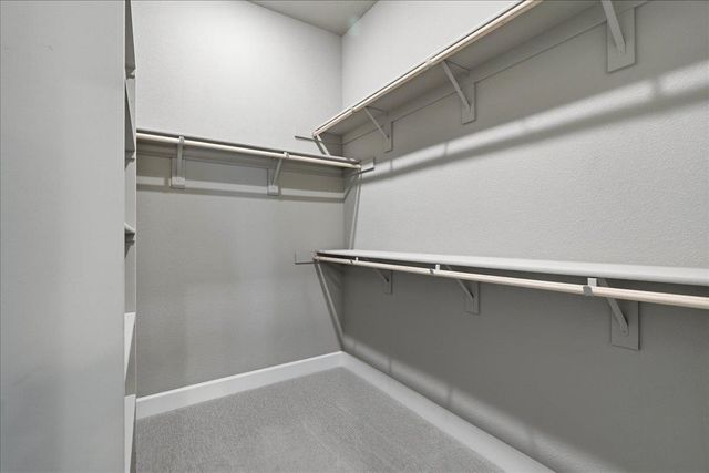 6153 Shimmer Falls Dr, Roseville, CA 95747