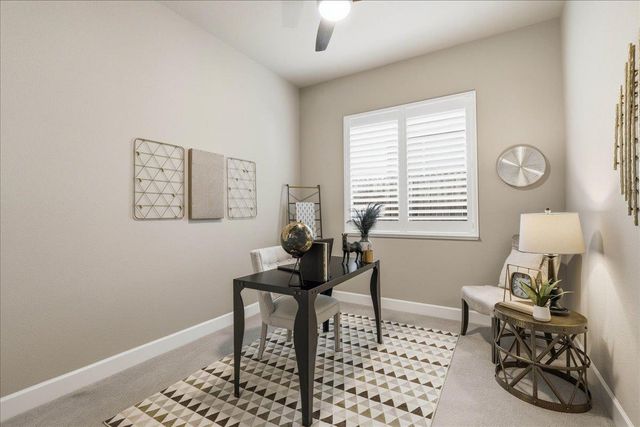 6153 Shimmer Falls Dr, Roseville, CA 95747