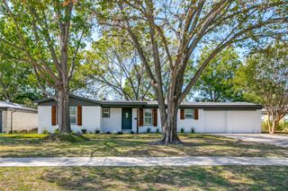 4333 Mackey Drive, North Richland Hills, TX 76180