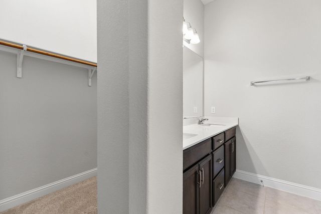 232 Gaida LOOP, Georgetown, TX 78628