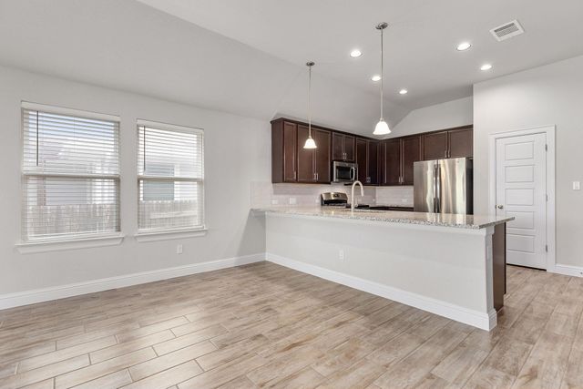 232 Gaida LOOP, Georgetown, TX 78628