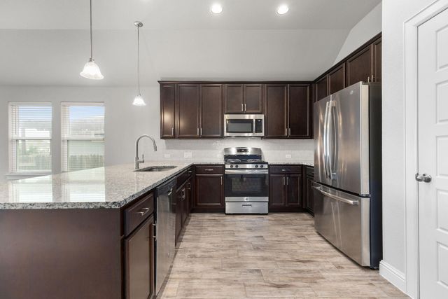 232 Gaida LOOP, Georgetown, TX 78628