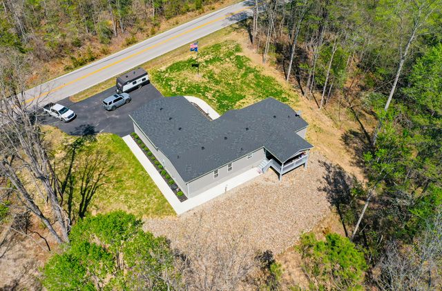 6129 Somerset Road, London, KY 40741