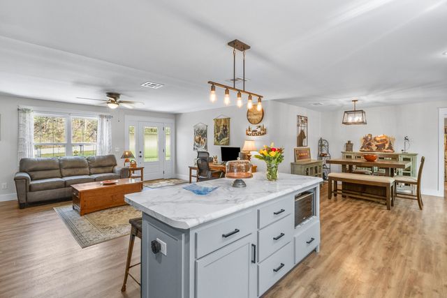 6129 Somerset Road, London, KY 40741