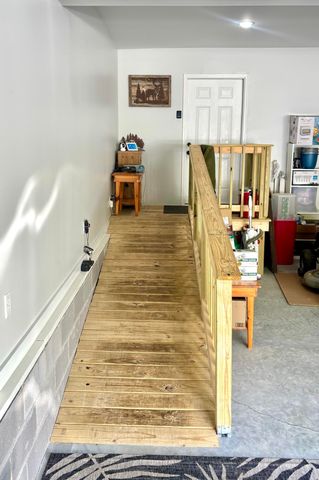 6129 Somerset Road, London, KY 40741