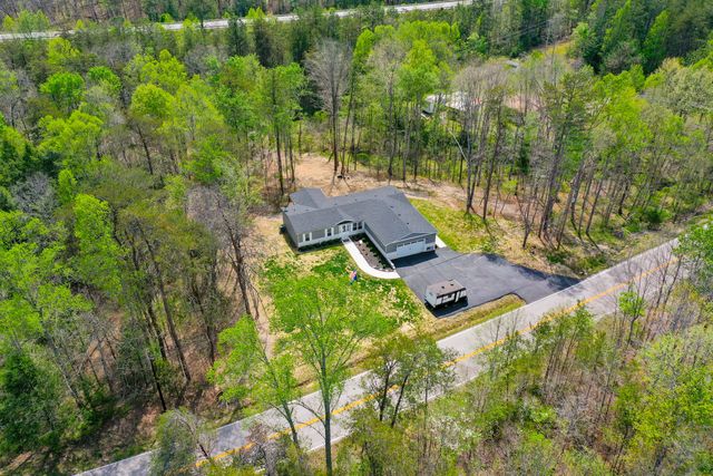 6129 Somerset Road, London, KY 40741