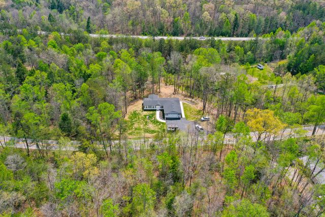 6129 Somerset Road, London, KY 40741