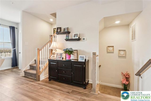 7626 Clayton Avenue, Upper Saucon Twp, PA 18036
