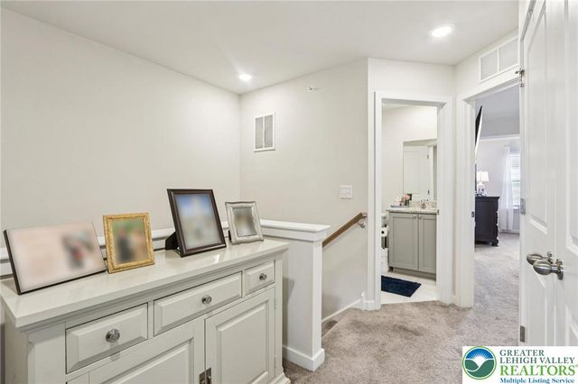 7626 Clayton Avenue, Upper Saucon Twp, PA 18036