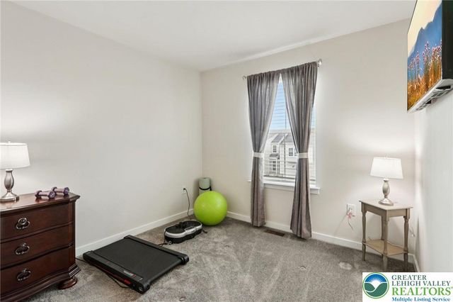 7626 Clayton Avenue, Upper Saucon Twp, PA 18036
