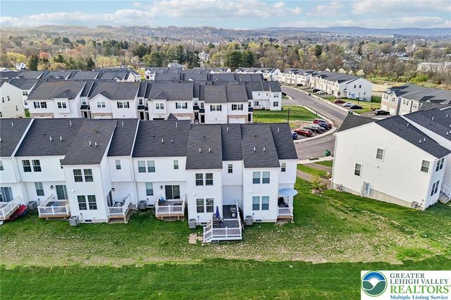 7626 Clayton Avenue, Upper Saucon Twp, PA 18036