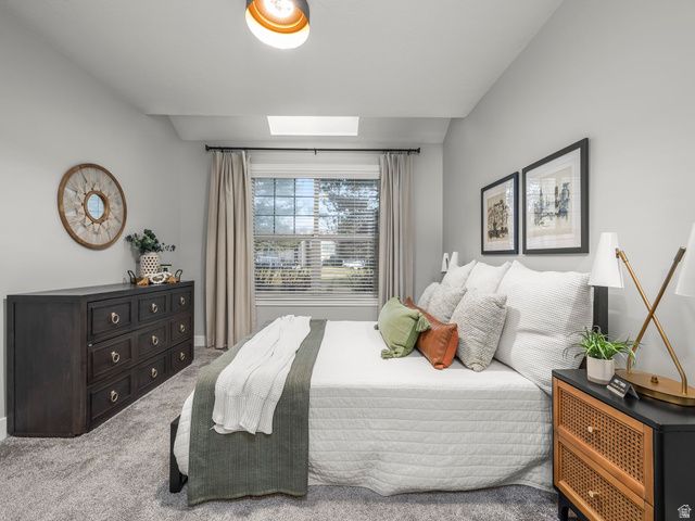 588 E BRIARSPRINGS CIR, Midvale, UT 84047