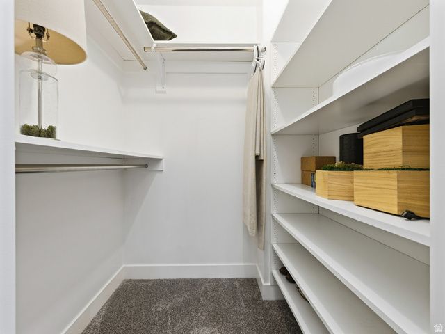 588 E BRIARSPRINGS CIR, Midvale, UT 84047