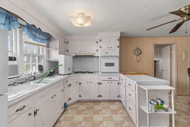 11051 Highway 64, Lexington, AL 35648