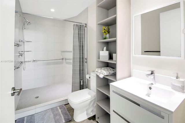 2900 NE 7th Ave 1807, Miami, FL 33137