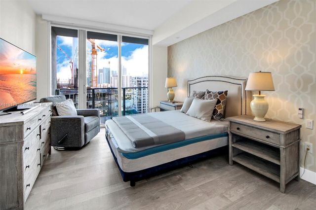 2900 NE 7th Ave 1807, Miami, FL 33137