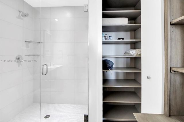 2900 NE 7th Ave 1807, Miami, FL 33137