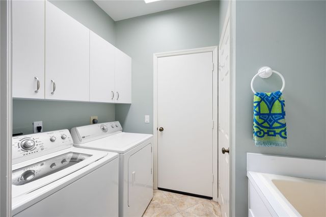 1911 Mooringline Drive D, Vero Beach, FL 32963