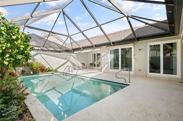 1911 Mooringline Drive D, Vero Beach, FL 32963