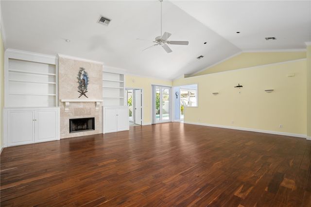 1911 Mooringline Drive D, Vero Beach, FL 32963