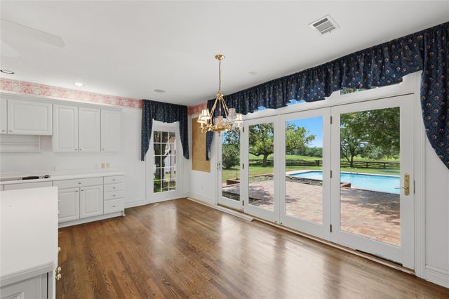 13350 Hopes Creek Road, College Station, TX 77845