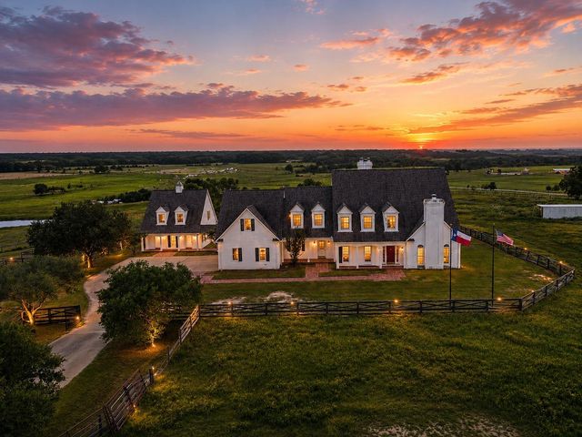 13350 Hopes Creek Road, College Station, TX 77845