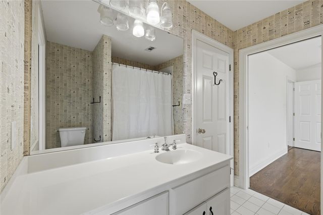 13350 Hopes Creek Road, College Station, TX 77845
