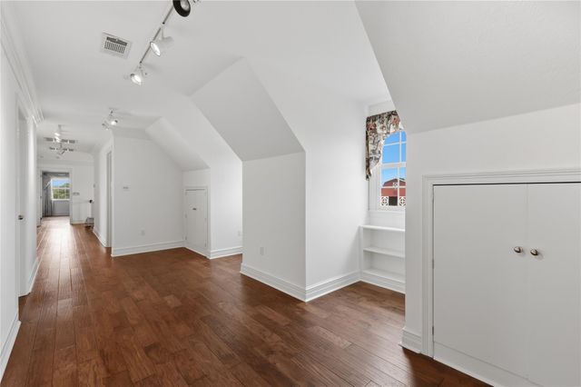 13350 Hopes Creek Road, College Station, TX 77845