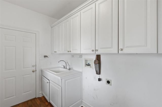 13350 Hopes Creek Road, College Station, TX 77845