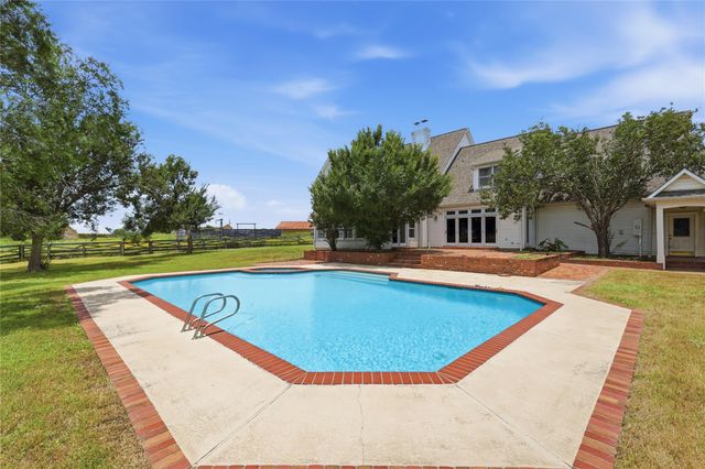 13350 Hopes Creek Road, College Station, TX 77845