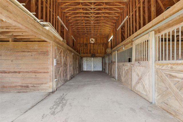 13350 Hopes Creek Road, College Station, TX 77845