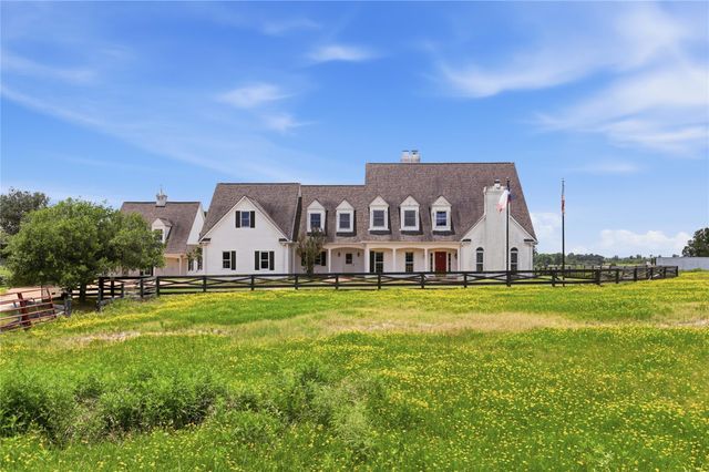 13350 Hopes Creek Road, College Station, TX 77845