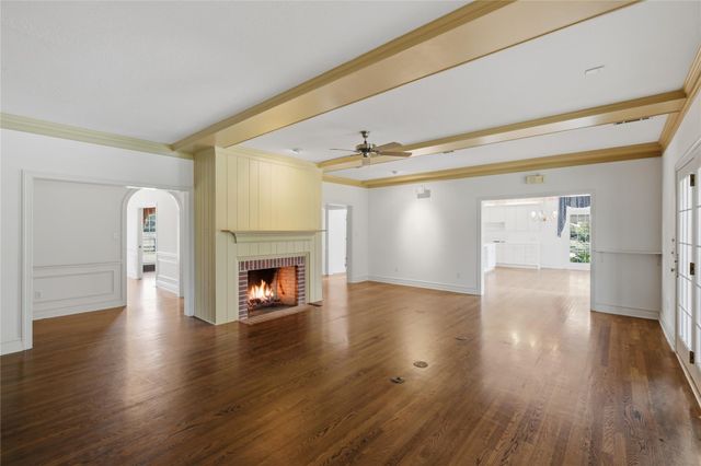 13350 Hopes Creek Road, College Station, TX 77845