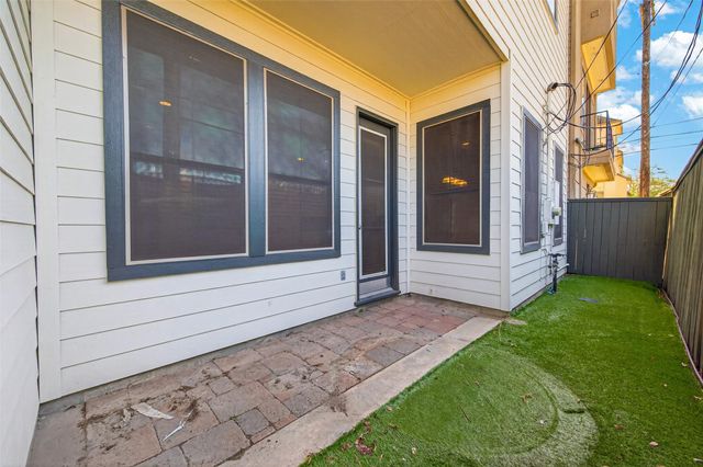 1105 Wagner Street, Houston, TX 77007