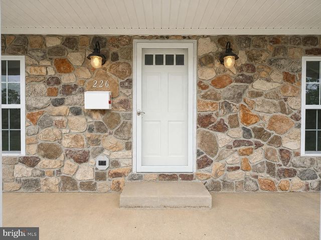 226 ELWYN AVE, Sinking Spring, PA 19608