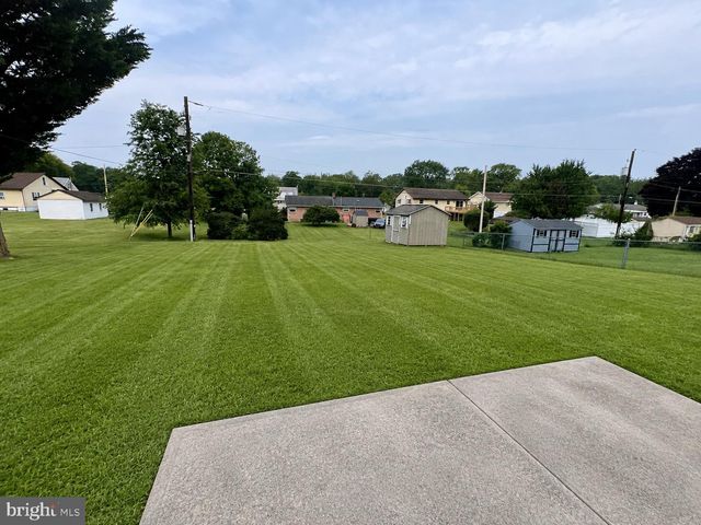 226 ELWYN AVE, Sinking Spring, PA 19608