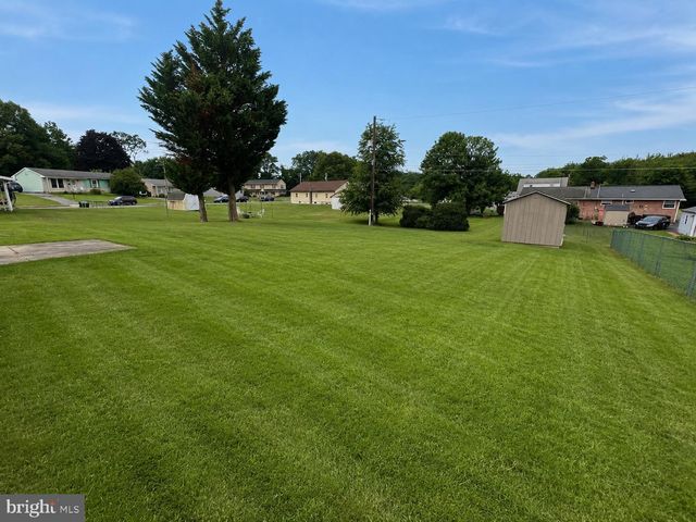 226 ELWYN AVE, Sinking Spring, PA 19608