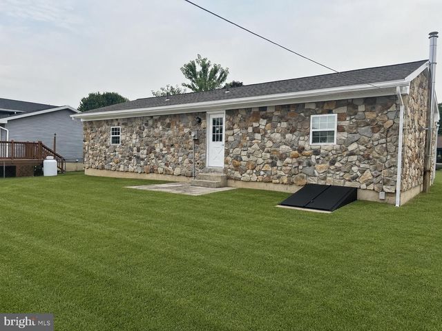 226 ELWYN AVE, Sinking Spring, PA 19608