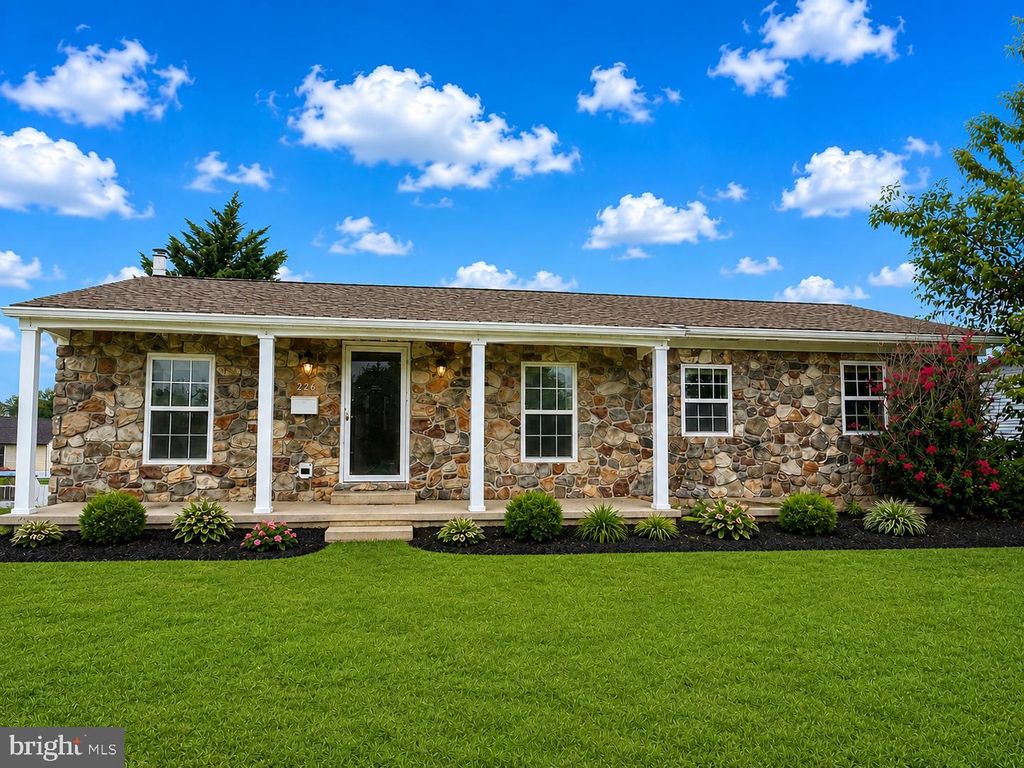 226 ELWYN AVE, Sinking Spring, PA 19608