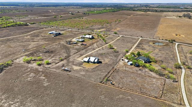 4355 SE River RD, Martindale, TX 78655