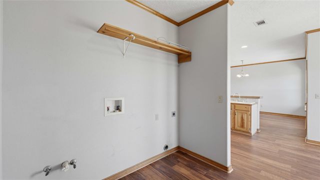 4355 SE River RD, Martindale, TX 78655