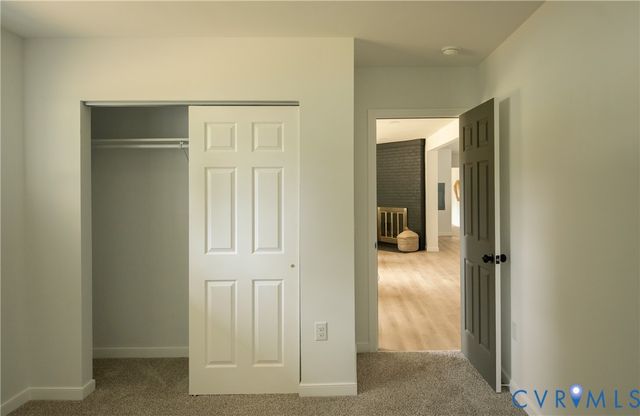 14 Beauregard Ave, Highland Springs, VA 23075