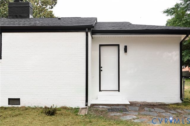 14 Beauregard Ave, Highland Springs, VA 23075