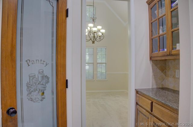 9277 E 119th Place S, Bixby, OK 74008